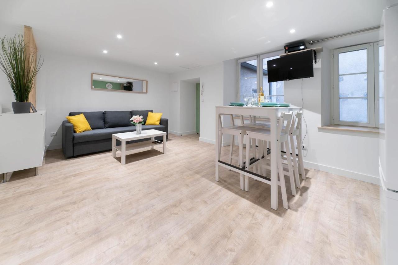 Ferienwohnung ※Perrier Menthe※ Hyper-Centre Et Tranquillite Clermont-Ferrand Exterior foto